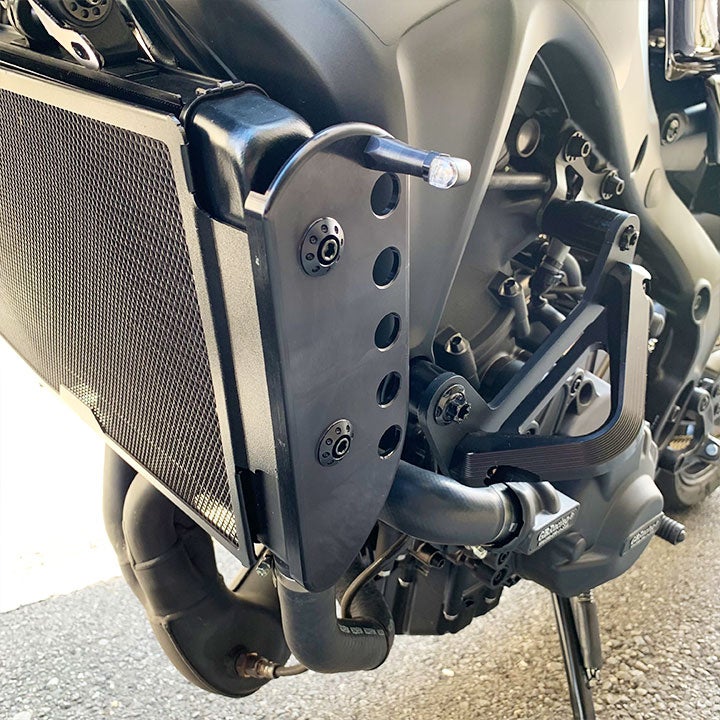YMCK Component】CNCラジエターサイドガードキットfor 【XSR900
