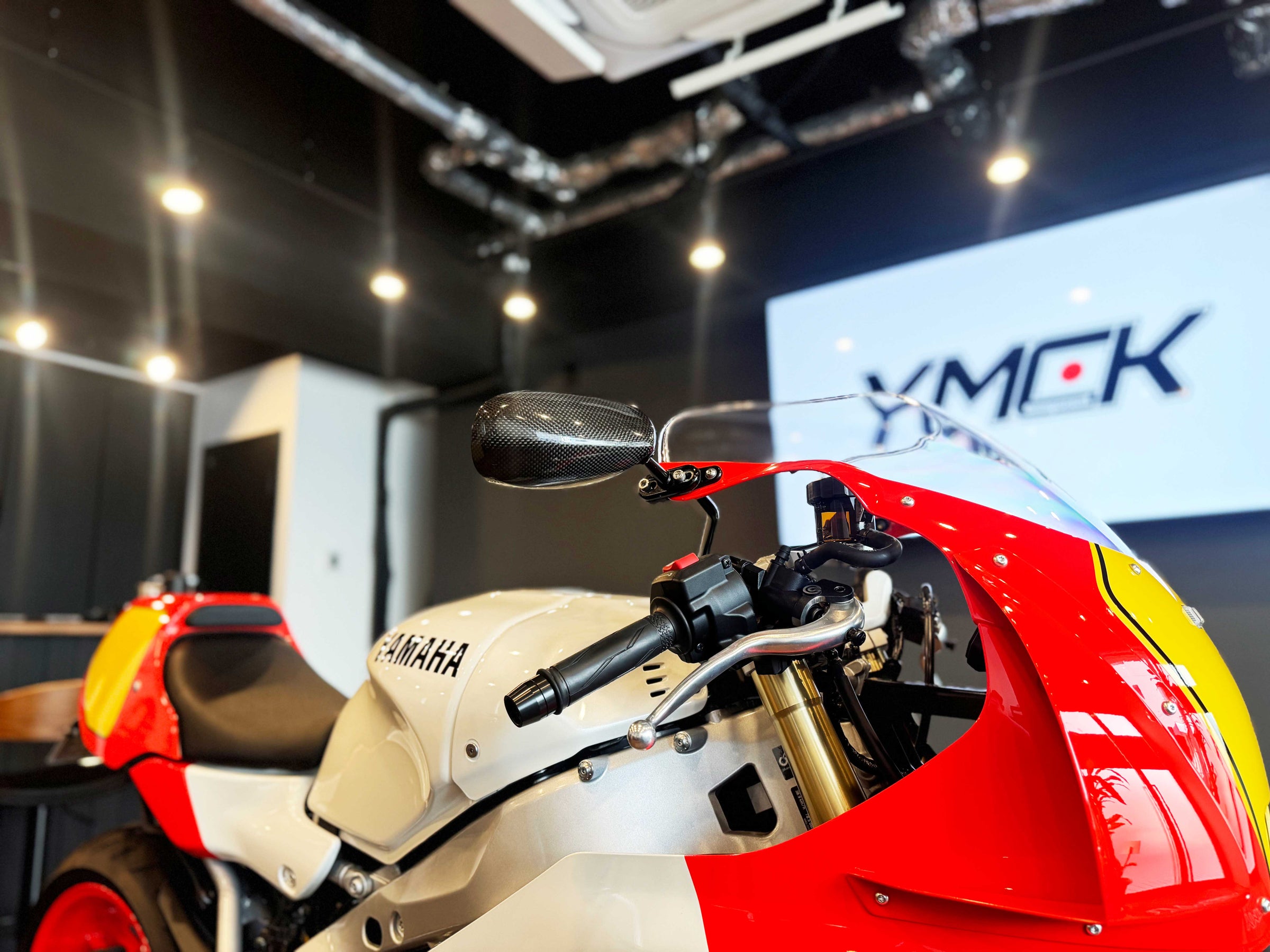 XSR900GP 2024- カウリングミラーブラケット｜31-37mm汎用カウリング