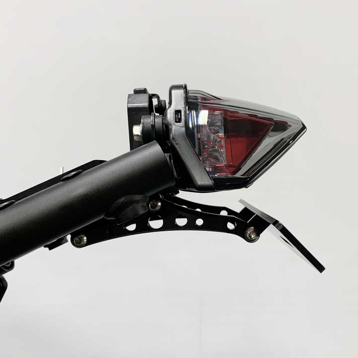 YMCK Component】CNCライセンスプレートホルダーV2for XSR900 YMCK Component】CNCライセンスプレートホルダーV2for XSR900